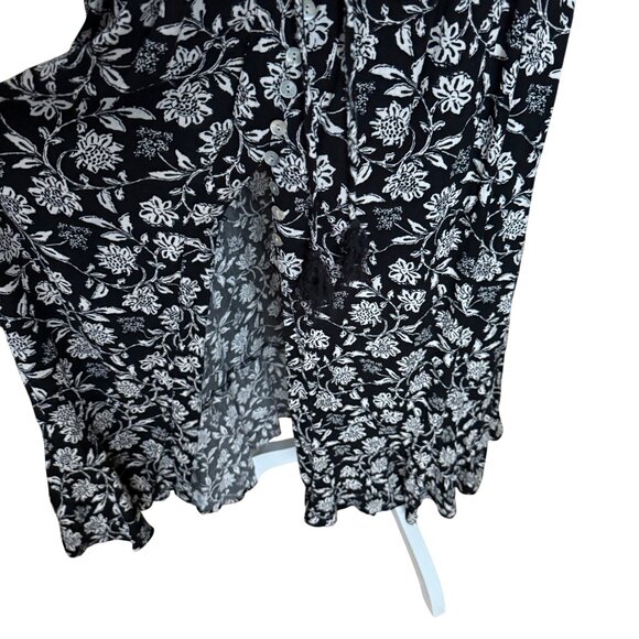 Rachel Zoe Black & White Floral Button-Down Maxi Skirt - Picture 3 of 7
